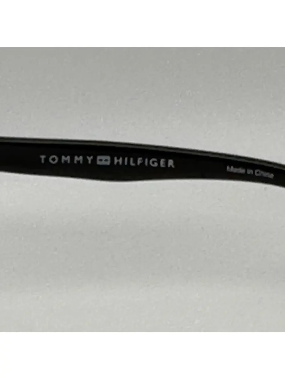 Tommy Hilfiger Sunglasses Brown Gradient Lens Black Frame